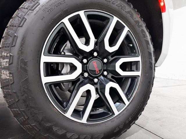 used 2022 GMC Yukon car, priced at $51,895