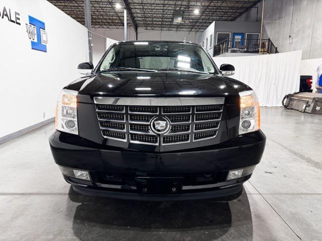 used 2009 Cadillac Escalade EXT car, priced at $19,995