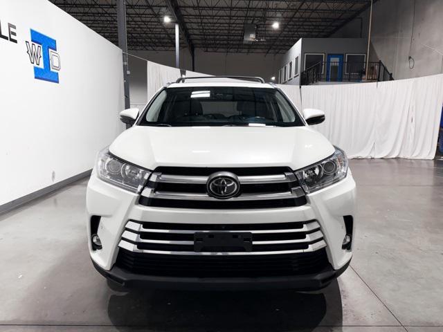 used 2019 Toyota Highlander car, priced at $31,495