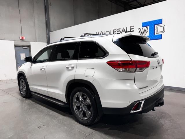 used 2019 Toyota Highlander car, priced at $31,495