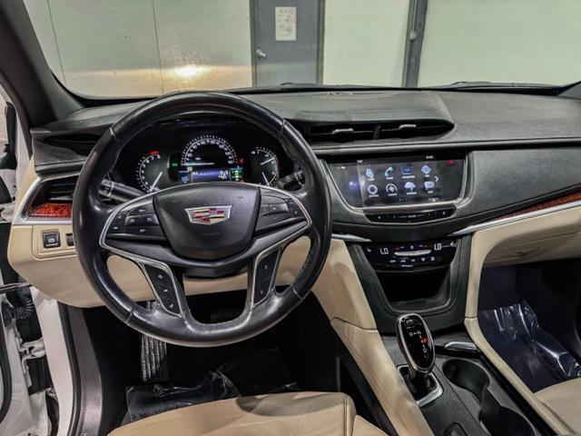 used 2018 Cadillac XT5 car, priced at $17,895