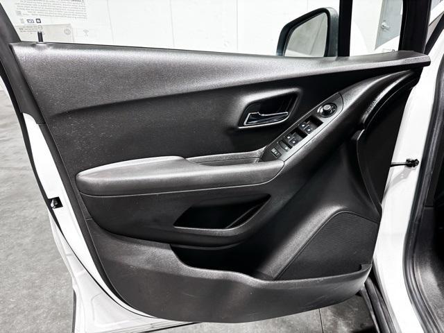 used 2020 Chevrolet Trax car, priced at $13,995
