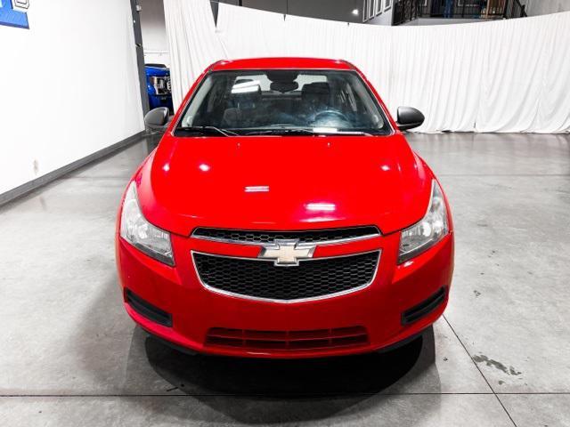 used 2014 Chevrolet Cruze car, priced at $8,369