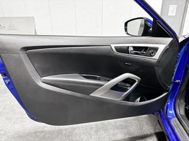 used 2013 Hyundai Veloster car, priced at $9,295