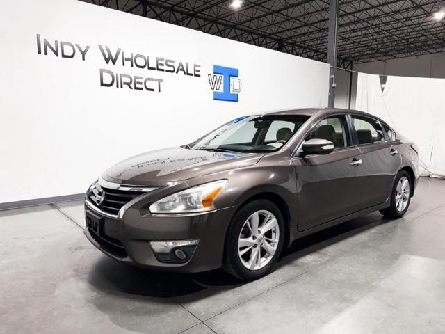 used 2014 Nissan Altima car, priced at $14,995