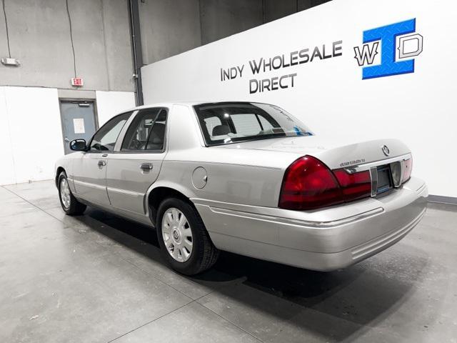 used 2004 Mercury Grand Marquis car, priced at $8,895