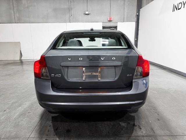 used 2009 Volvo S40 car, priced at $7,895