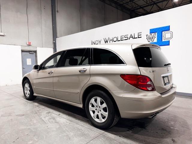 used 2006 Mercedes-Benz R-Class car, priced at $14,995