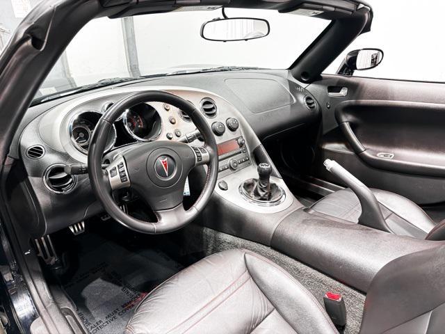 used 2007 Pontiac Solstice car, priced at $13,995