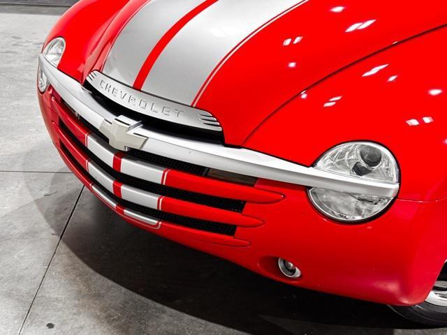 used 2005 Chevrolet SSR car, priced at $39,995