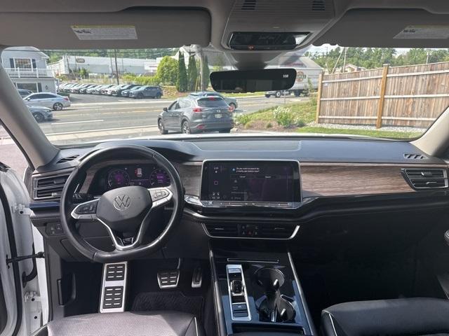 used 2024 Volkswagen Atlas car, priced at $41,988