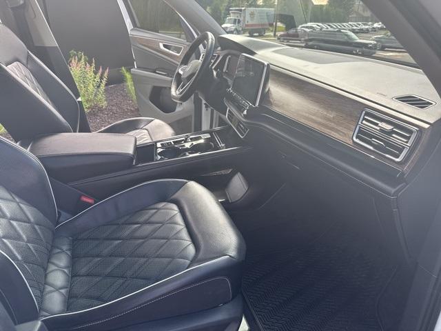 used 2024 Volkswagen Atlas car, priced at $41,988