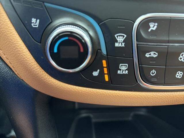 used 2021 Chevrolet Equinox car, priced at $23,988