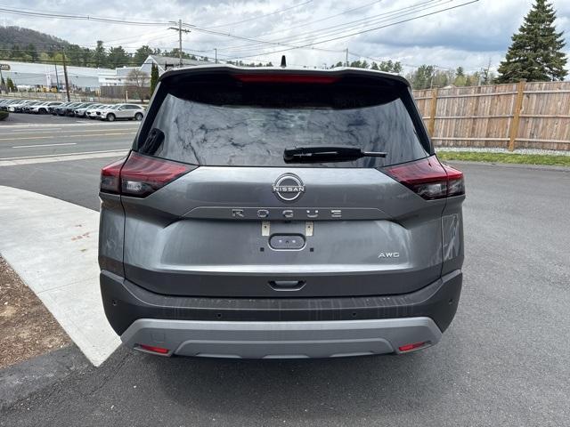 used 2022 Nissan Rogue car, priced at $23,988
