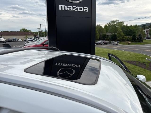 used 2023 Toyota Highlander car, priced at $40,988