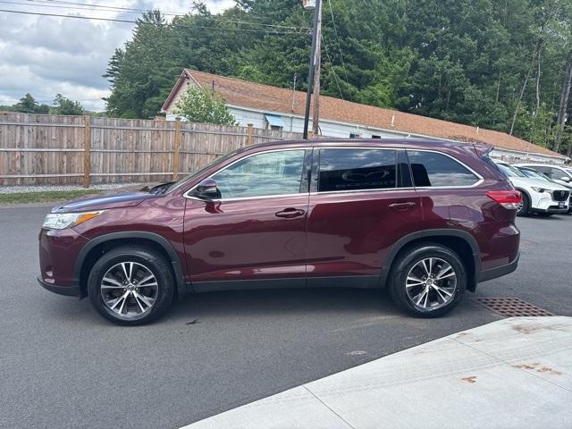 used 2019 Toyota Highlander car, priced at $22,988