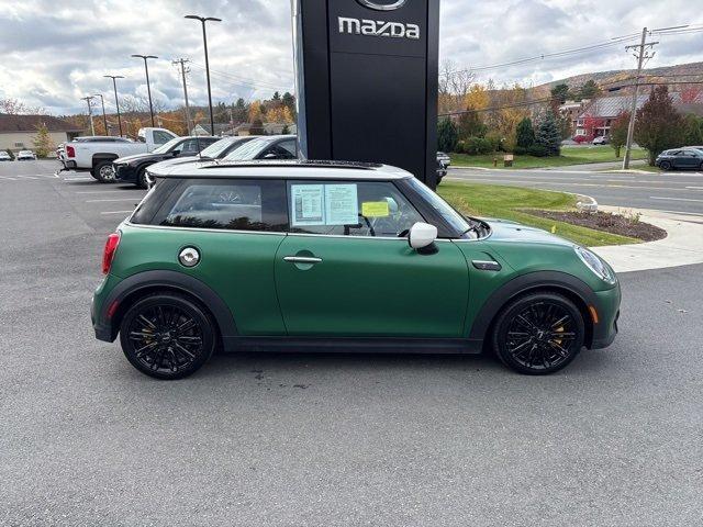 used 2024 MINI Hardtop car, priced at $27,988