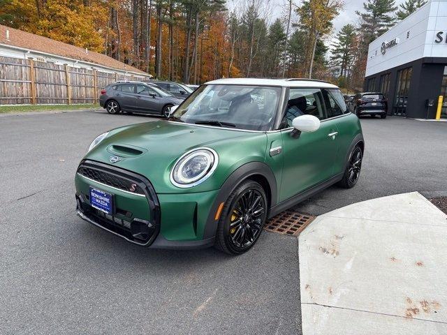 used 2024 MINI Hardtop car, priced at $27,988