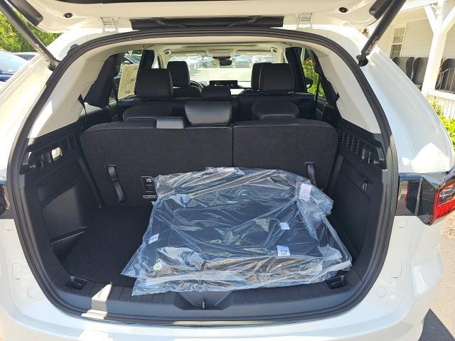 new 2025 Mazda CX-90 car, priced at $43,620
