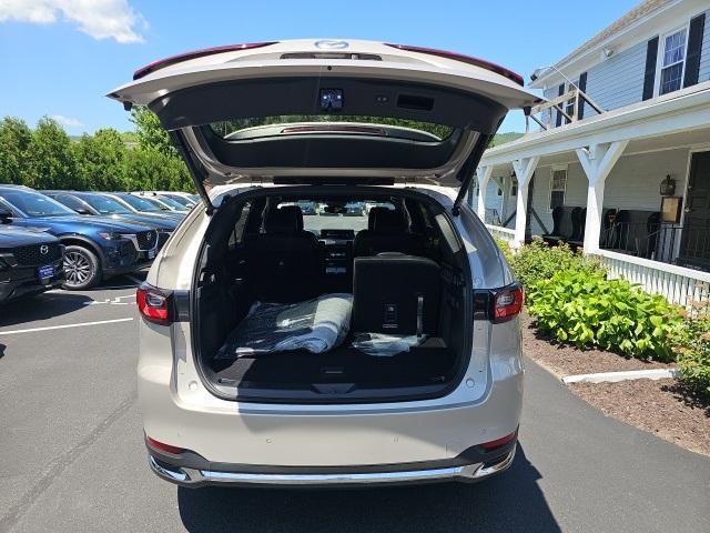 new 2025 Mazda CX-90 car, priced at $51,355