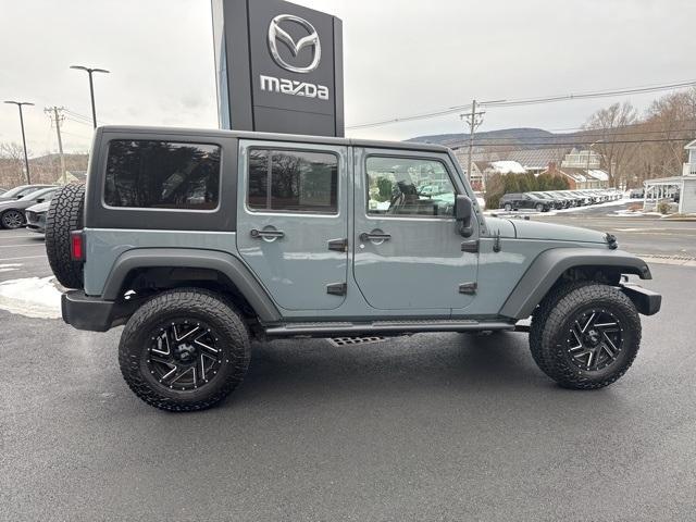 used 2015 Jeep Wrangler Unlimited car, priced at $20,988