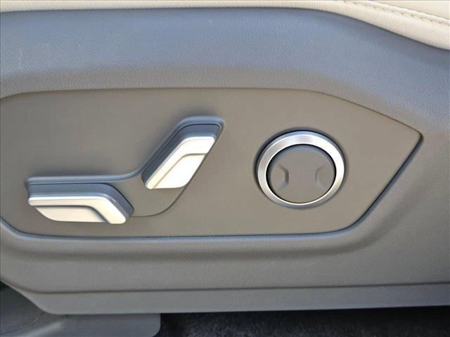 new 2025 Hyundai Santa Fe car, priced at $38,929