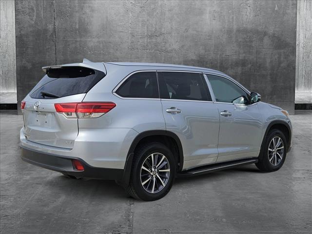 used 2018 Toyota Highlander car, priced at $15,988