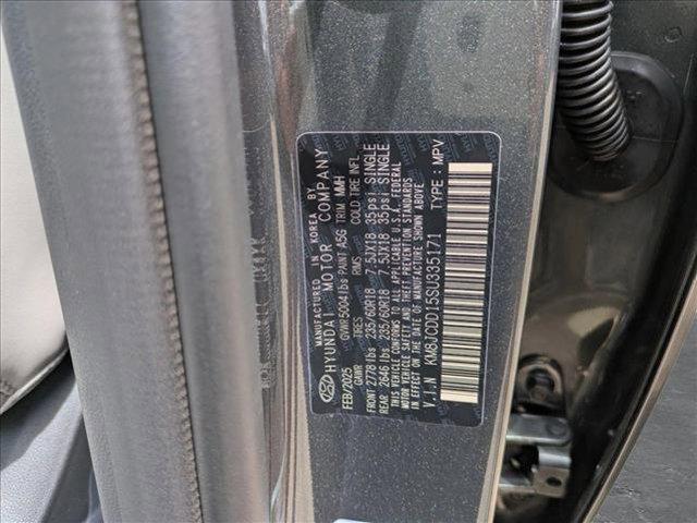 new 2025 Hyundai TUCSON Hybrid car, priced at $38,405