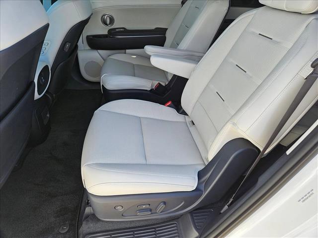 new 2026 Hyundai Palisade Hybrid car, priced at $58,625