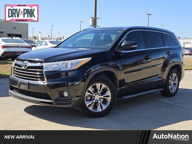 used 2015 Toyota Highlander car, priced at $20,988