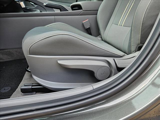 new 2025 Hyundai Elantra car, priced at $23,934