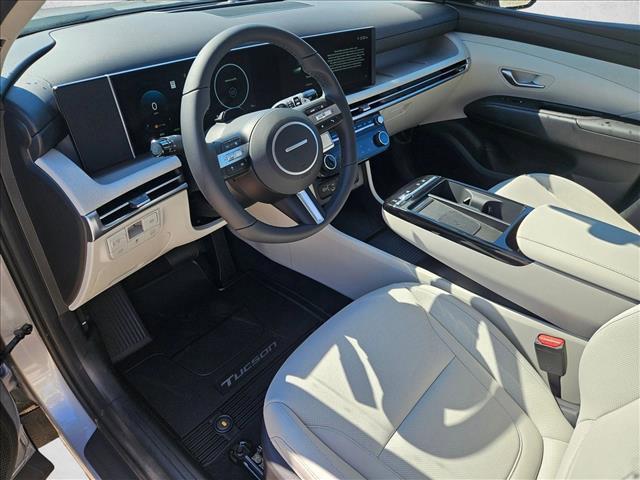 new 2025 Hyundai TUCSON Hybrid car, priced at $37,350