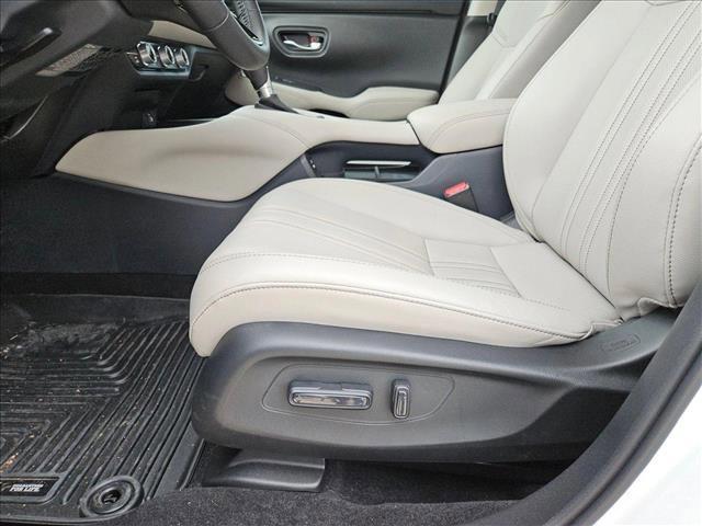 used 2025 Honda HR-V car, priced at $29,988
