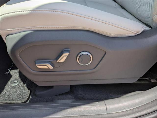 new 2025 Hyundai Santa Fe car, priced at $40,105