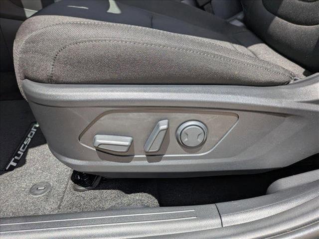 new 2025 Hyundai Tucson car, priced at $32,193