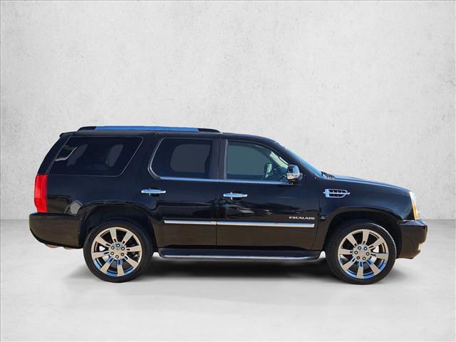 used 2010 Cadillac Escalade car, priced at $12,888