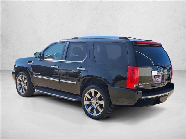 used 2010 Cadillac Escalade car, priced at $12,888