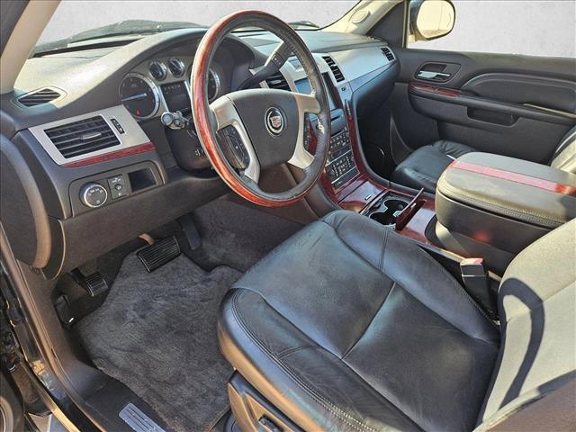 used 2010 Cadillac Escalade car, priced at $12,888