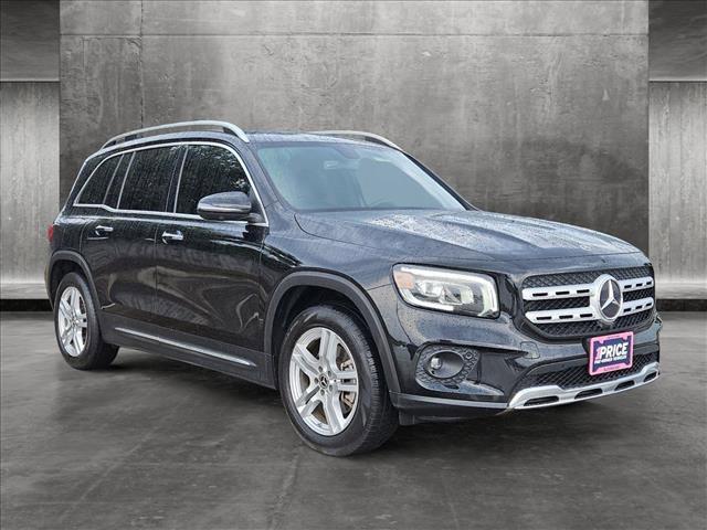 used 2020 Mercedes-Benz GLB 250 car, priced at $27,498