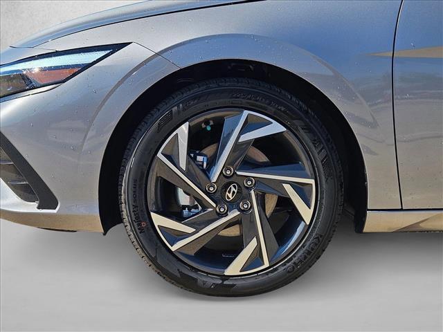 new 2025 Hyundai Elantra car, priced at $23,921