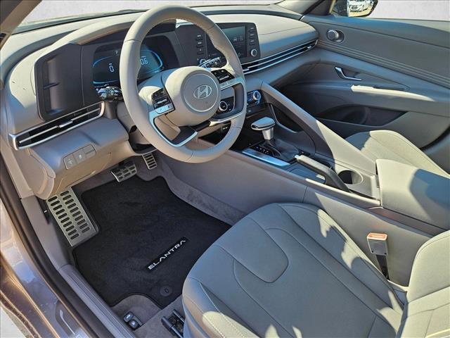new 2025 Hyundai Elantra car, priced at $23,921