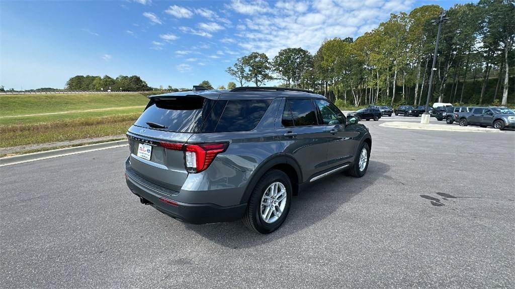 new 2025 Ford Explorer car, priced at $41,350