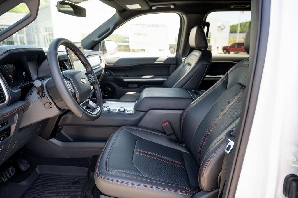 new 2024 Ford Expedition car, priced at $85,240