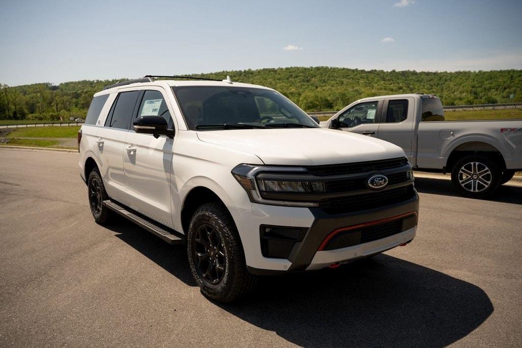 new 2024 Ford Expedition car, priced at $85,240