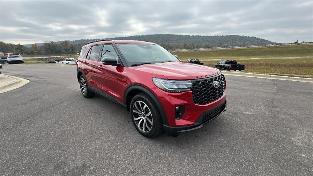 new 2025 Ford Explorer car, priced at $46,605