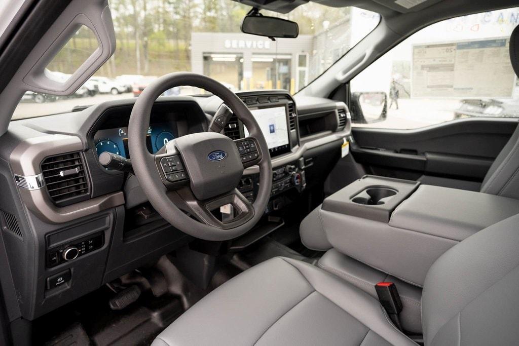 new 2024 Ford F-150 car, priced at $48,090