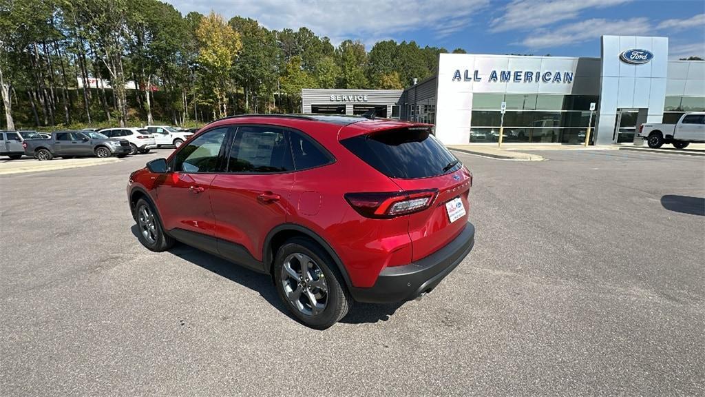 new 2025 Ford Escape car, priced at $33,915