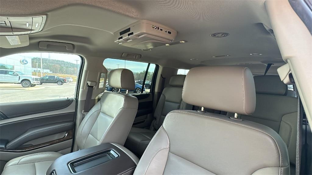 used 2019 Chevrolet Suburban car