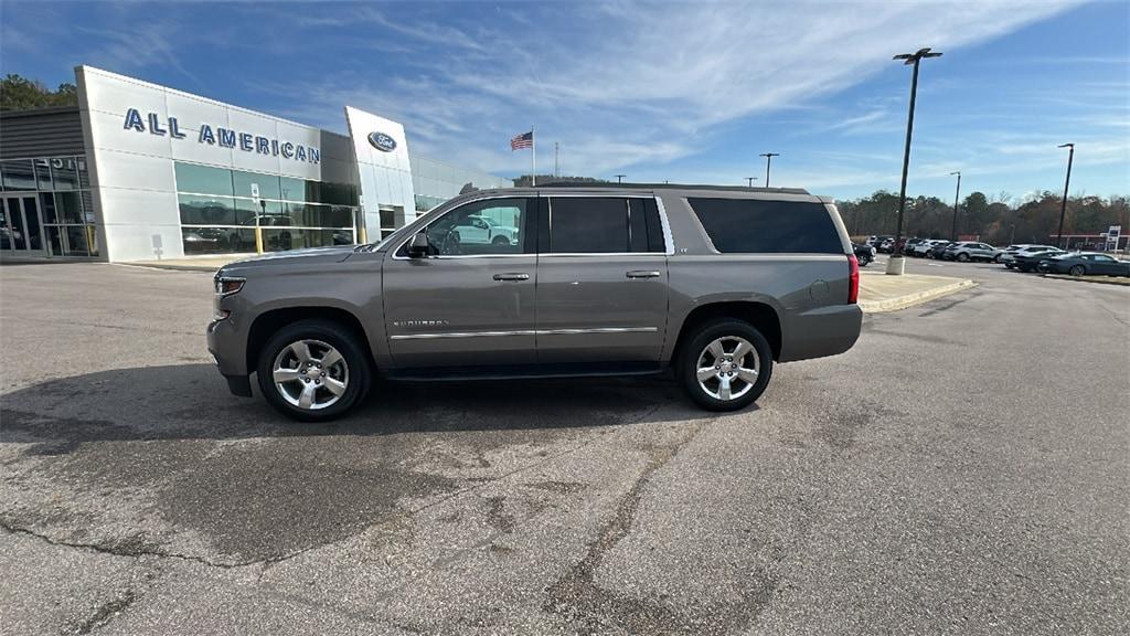 used 2019 Chevrolet Suburban car