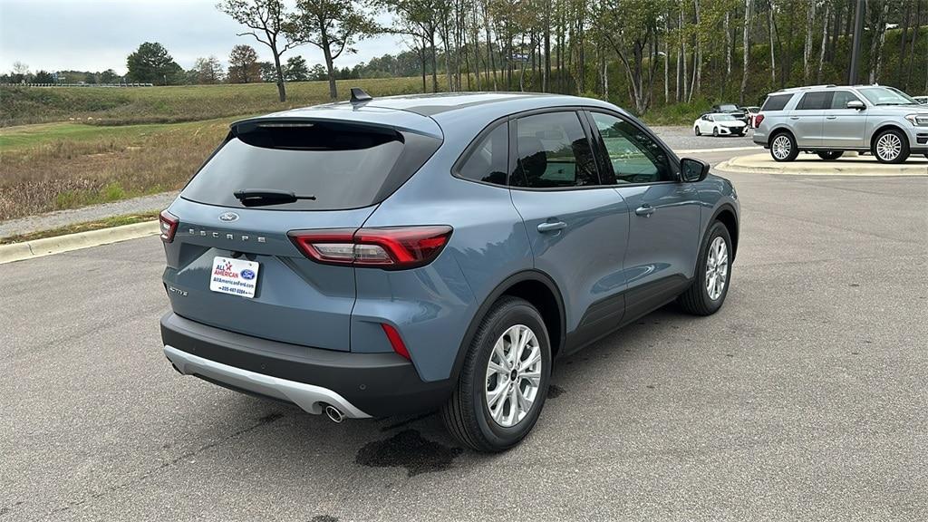 new 2025 Ford Escape car, priced at $30,830